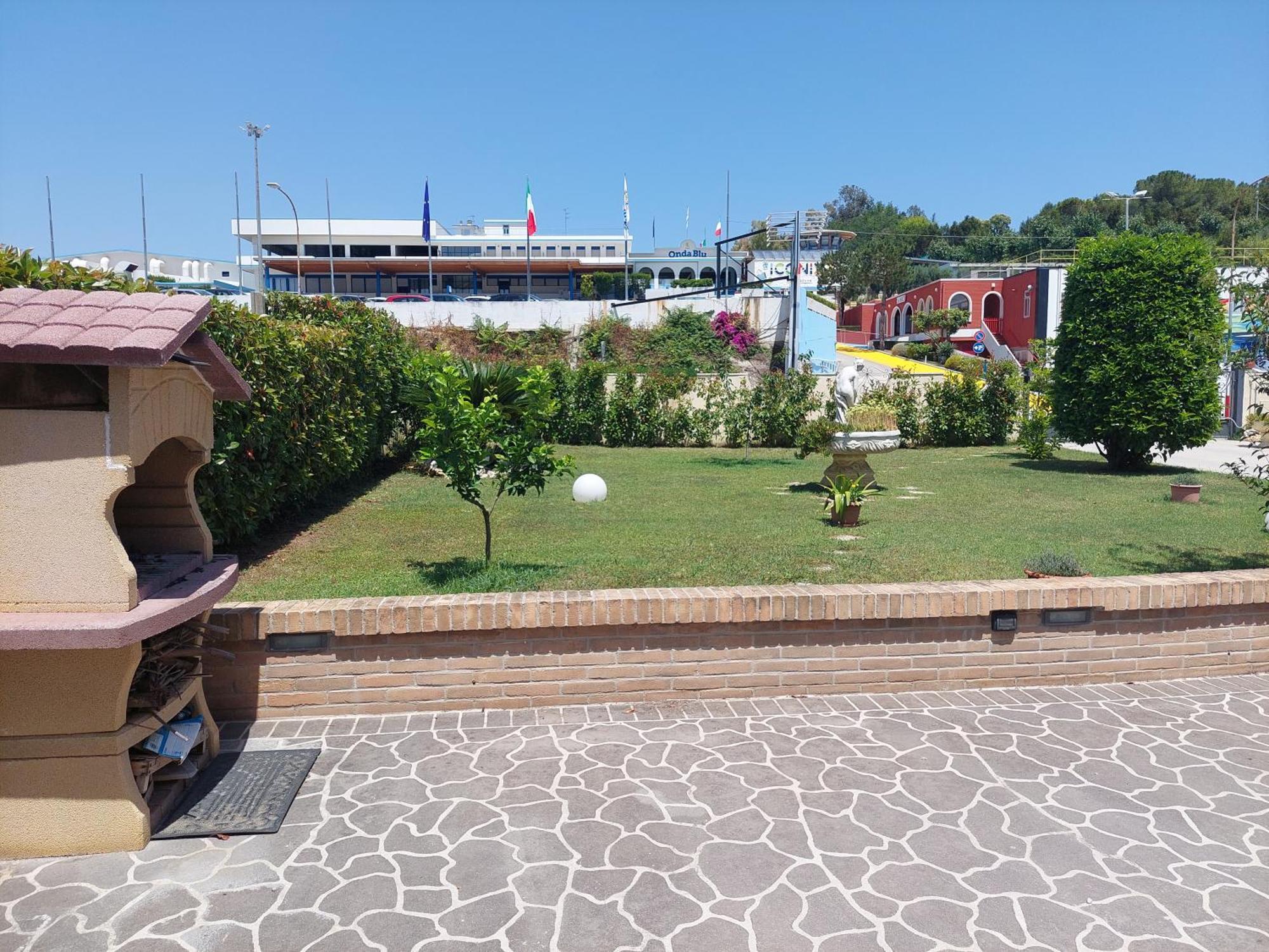 La Sirenetta Villa Tortoreto Екстериор снимка